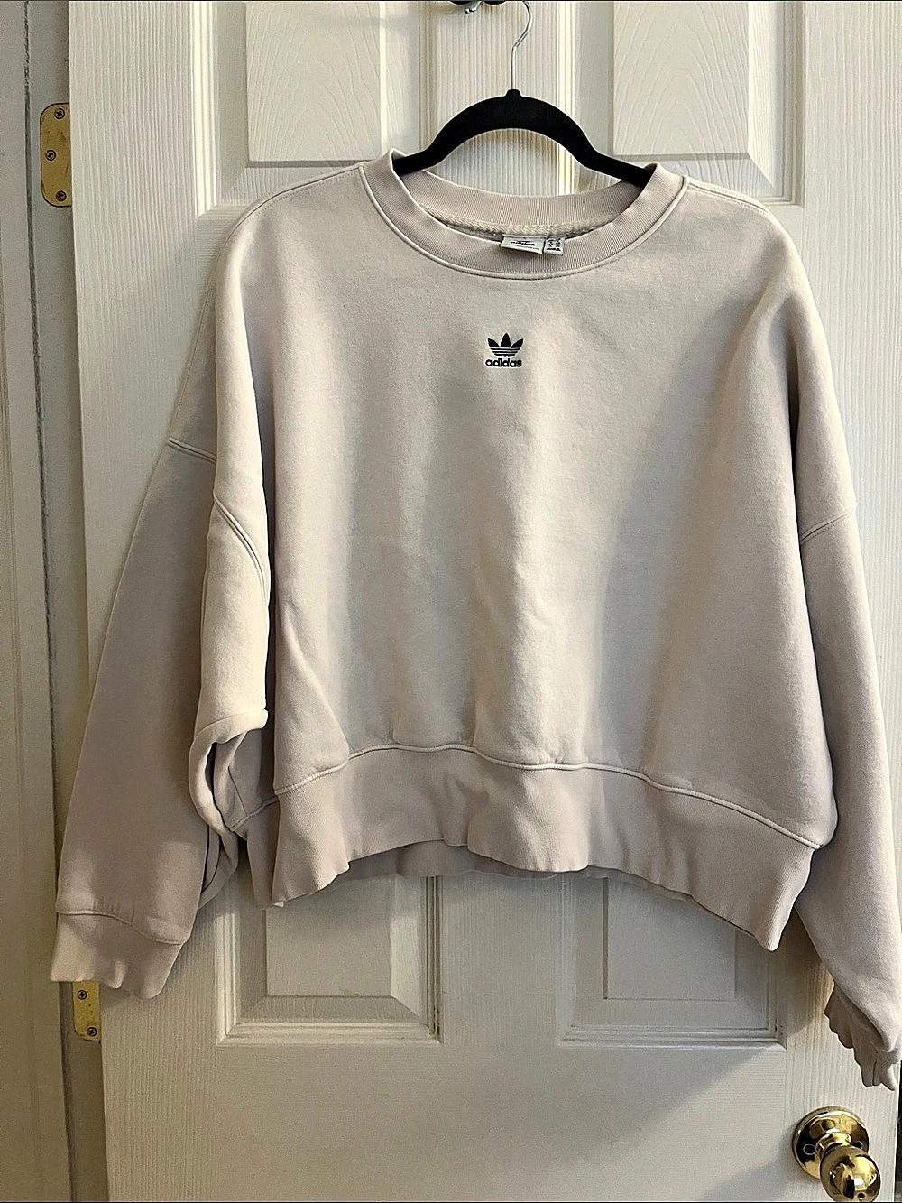 adidas Originals Trefoil Essentials Crew Sweatshirt Cream large